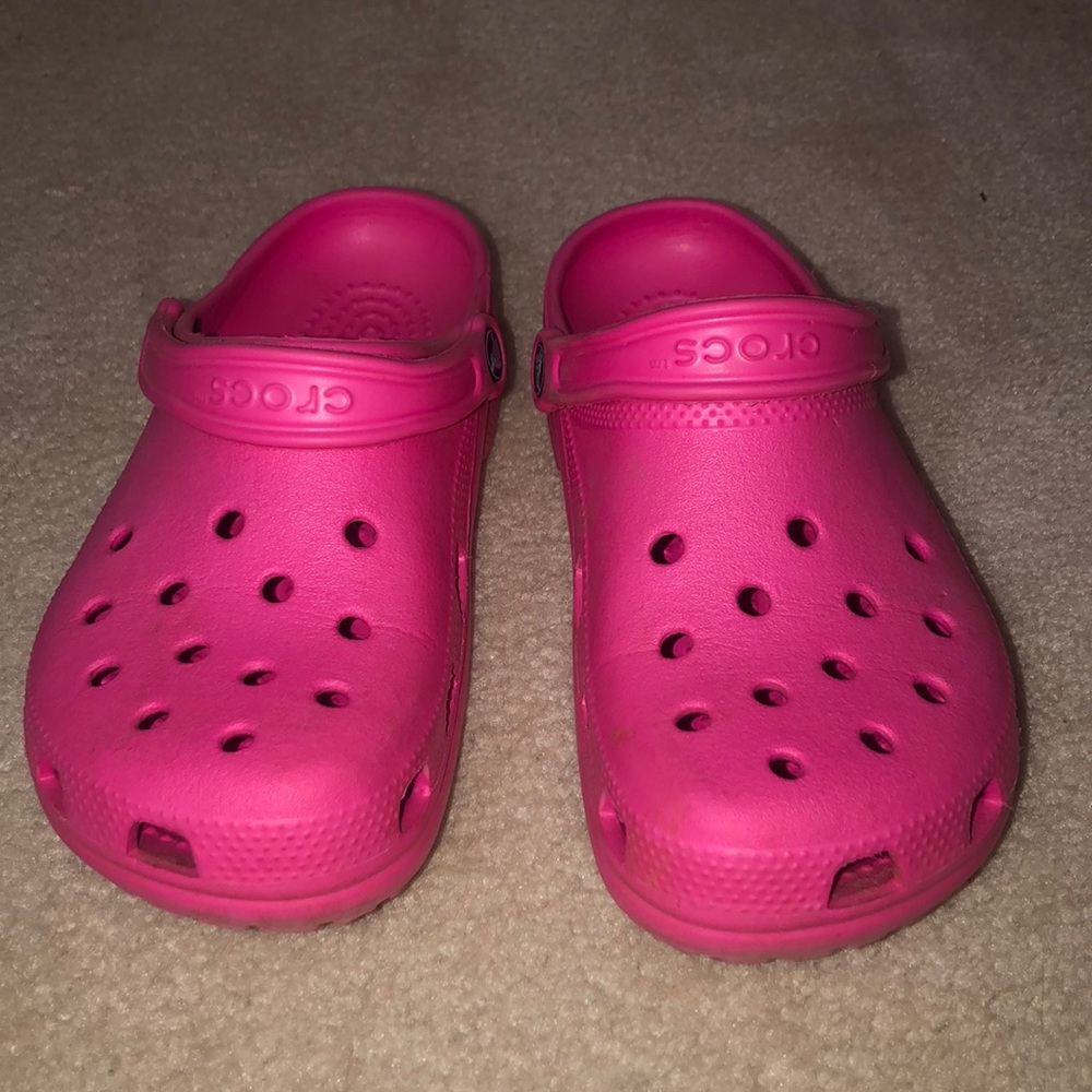Pink Classic Crocs